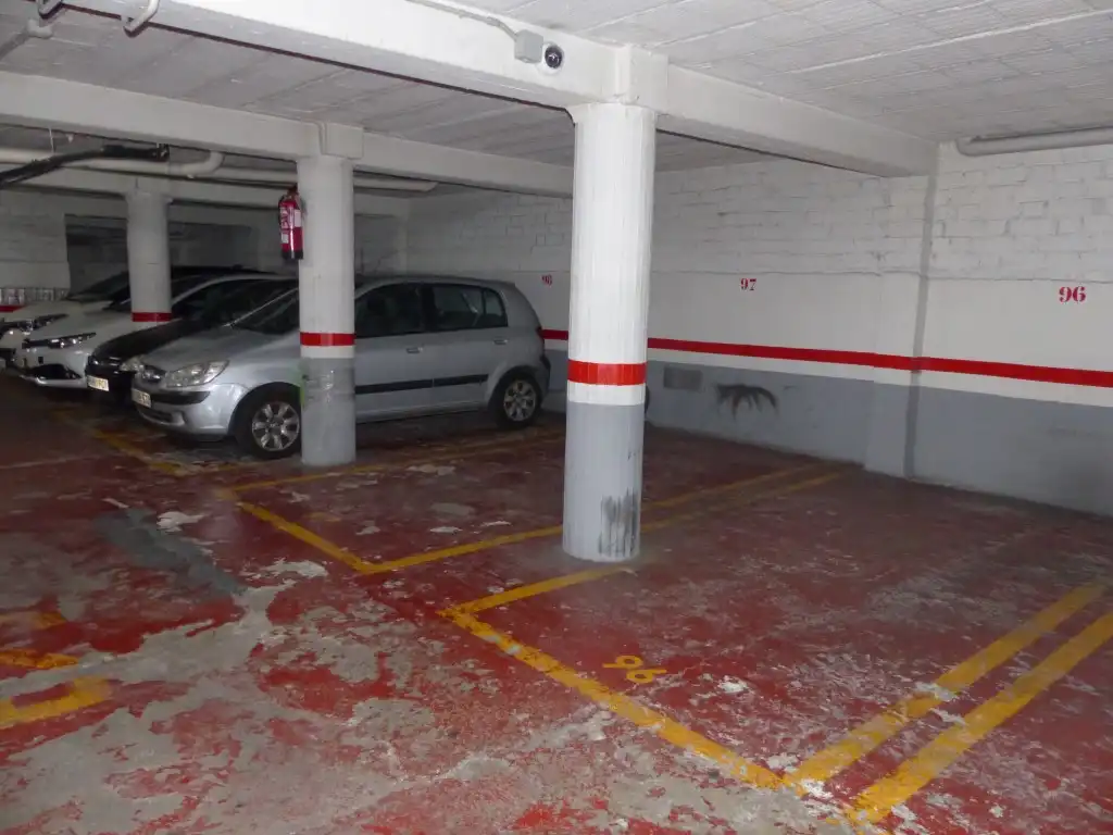 Parkplatz zum Verkauf in Horta - Guinardó, imagen 4