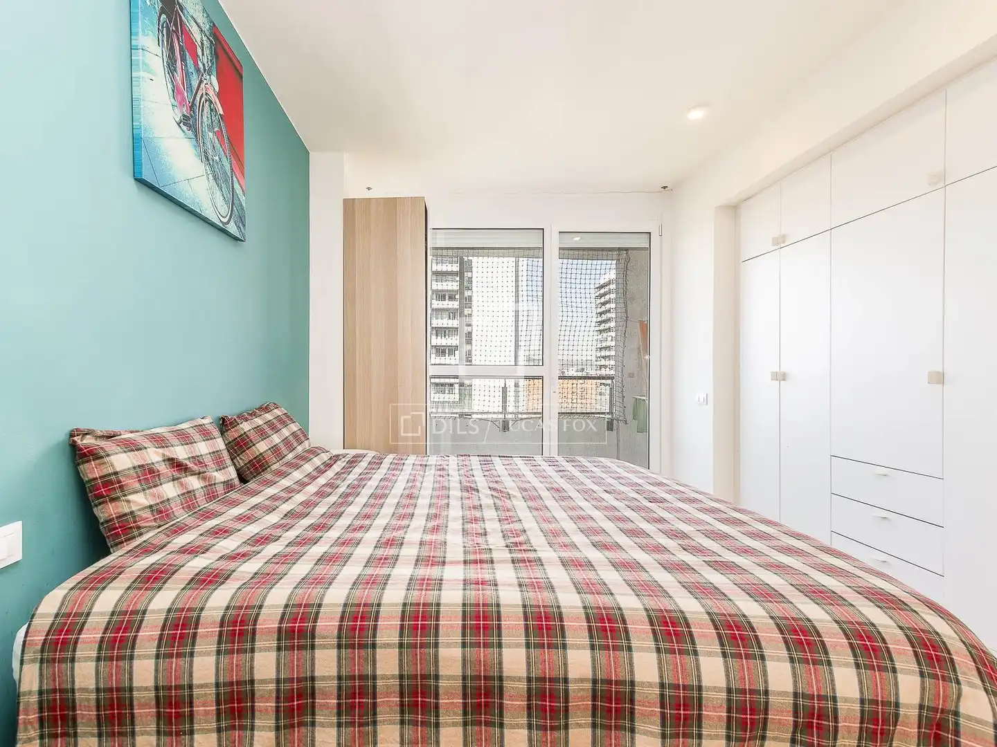 Schlafzimmer von Wohnung zum Verkauf in Barcelona mit Klimaanlage, Heizung und Privatgarten