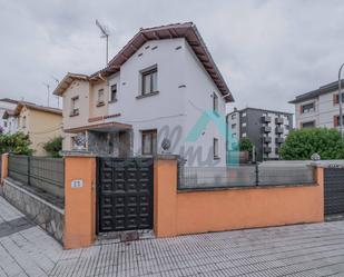 Exterior view of Single-family semi-detached for sale in Gijón   with Terrace