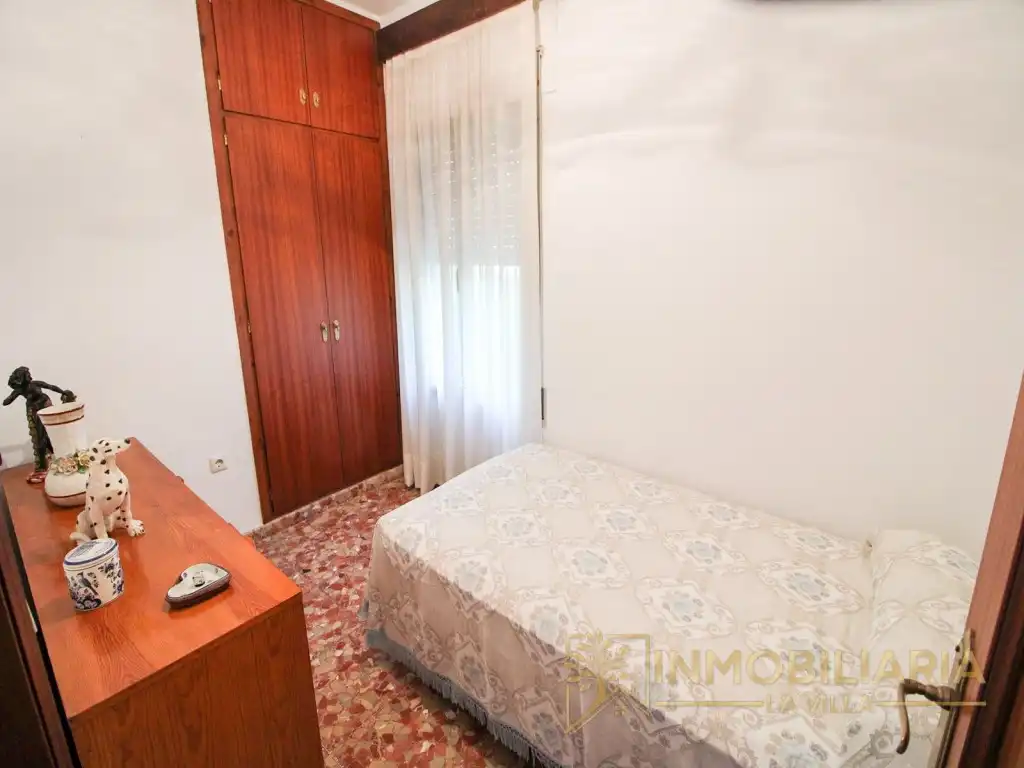 Habitación de Casa o chalet en venta en Coín