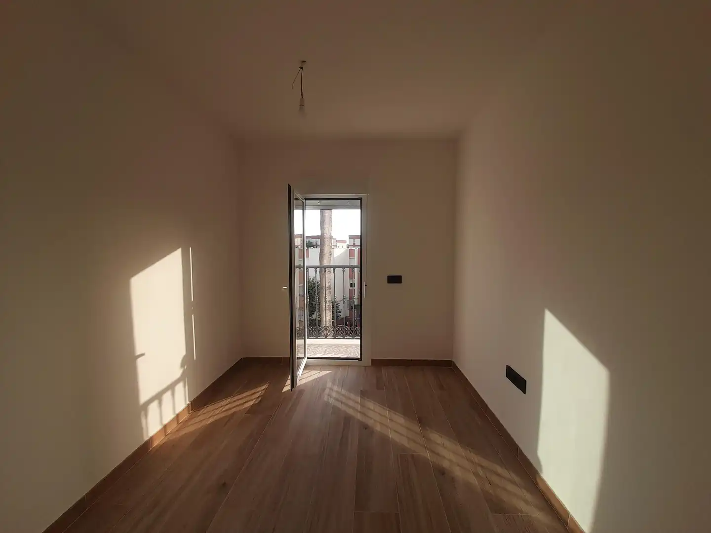Dormitori de Apartament en venda en Sanlúcar de Barrameda amb Aire condicionat i Traster