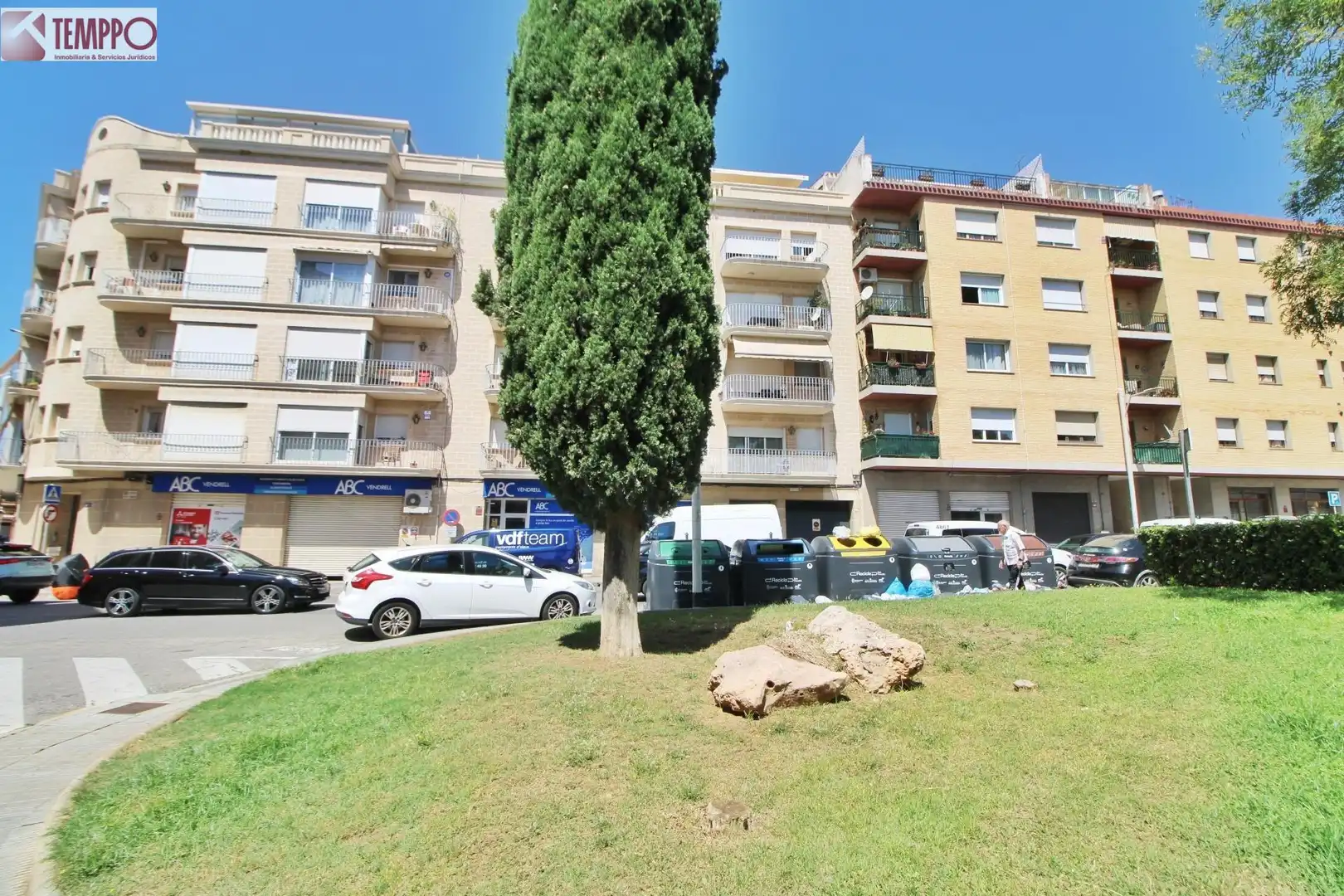 Vista exterior de Piso en venta en El Vendrell con Alarma