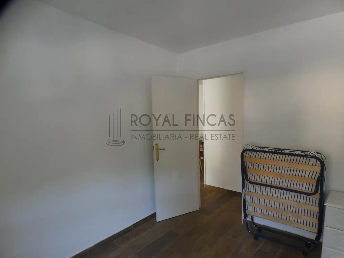 Bedroom of Flat for sale in Benalmádena