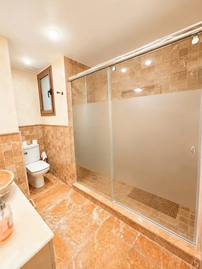 Casa con terraza en venta en Bellvei, imagen 11