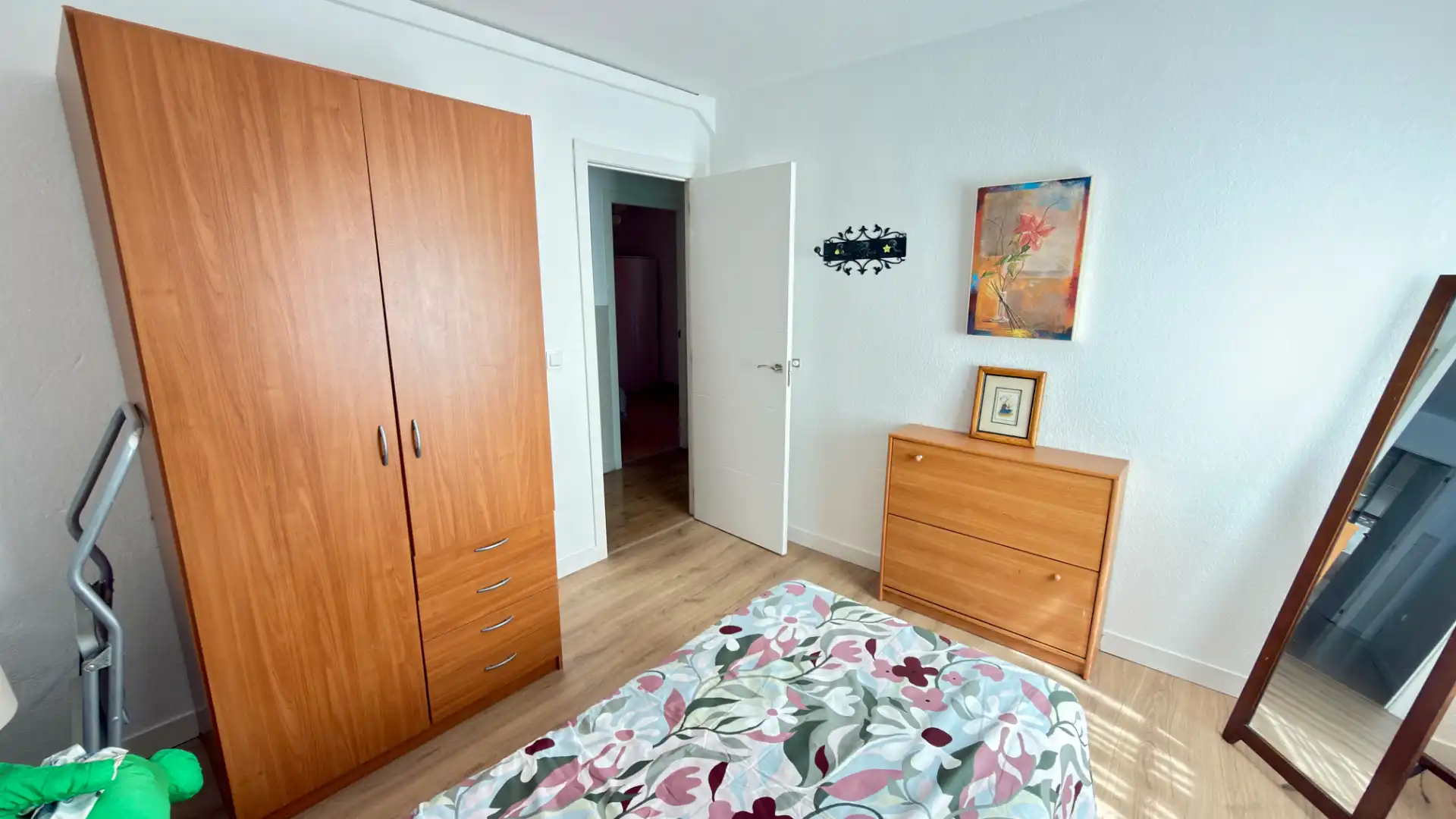 Habitación de Piso de alquiler en Málaga con Aire acondicionado, Terraza y Amueblado