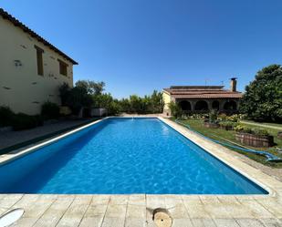 Swimming pool of House or chalet for sale in Moraleja  with Air Conditioner, Heating and Private garden