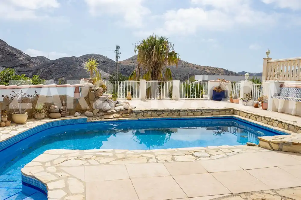 Chalet con piscina en venta en Barriada El Sopalmo, imagen 5