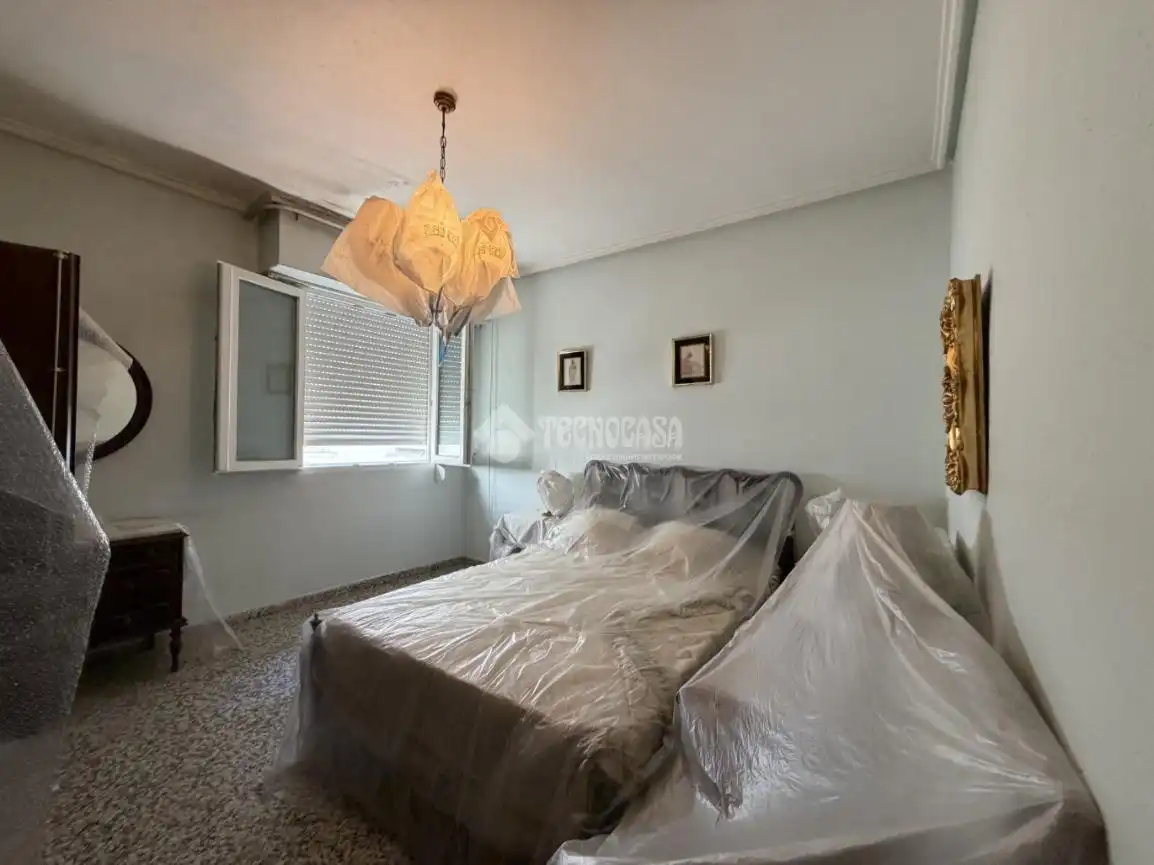 Habitación de Piso en venta en Xirivella con Balcón