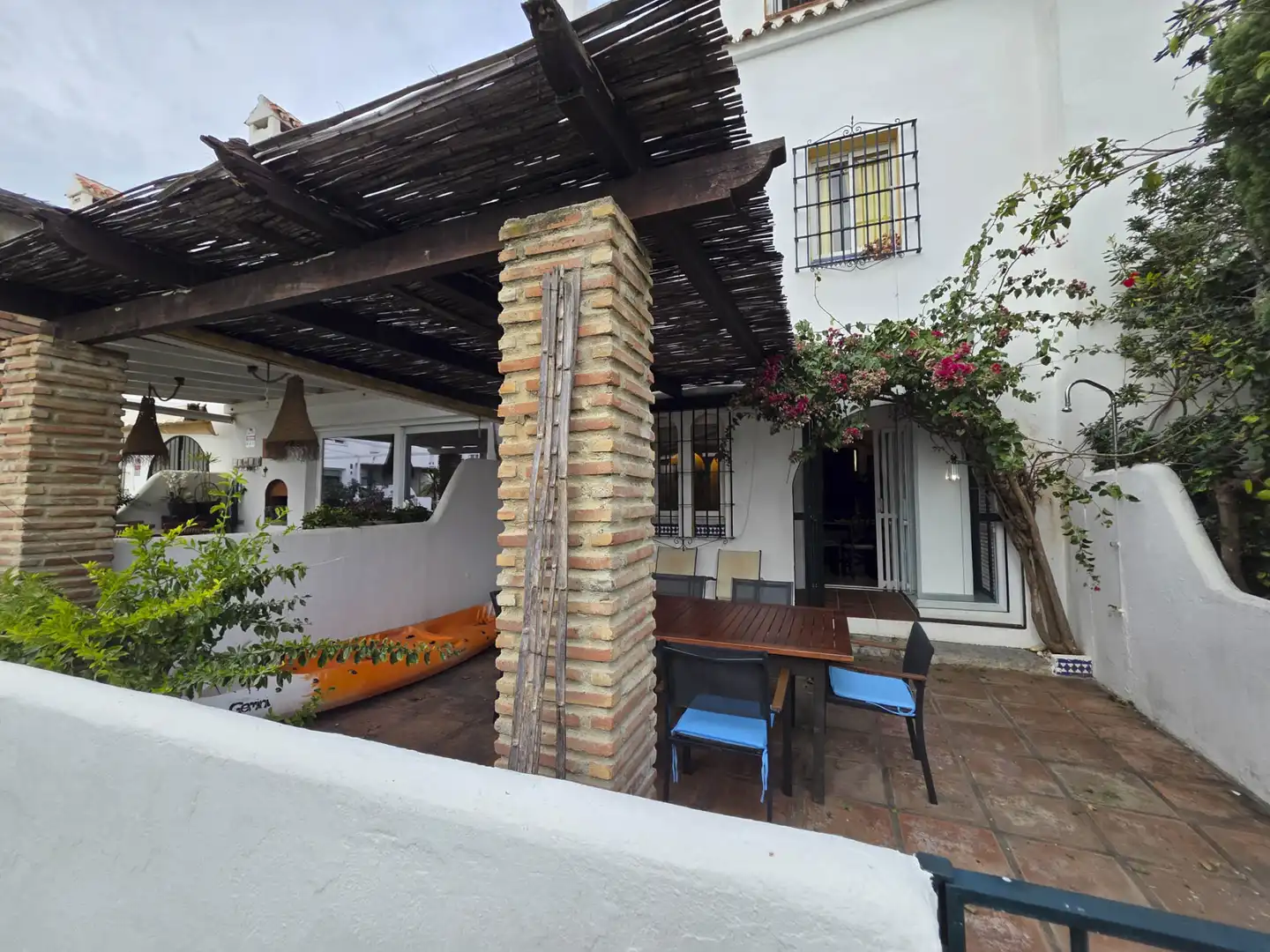Maison mitoyenne avec piscine à vendre à Bahía de Casares, imagen 25