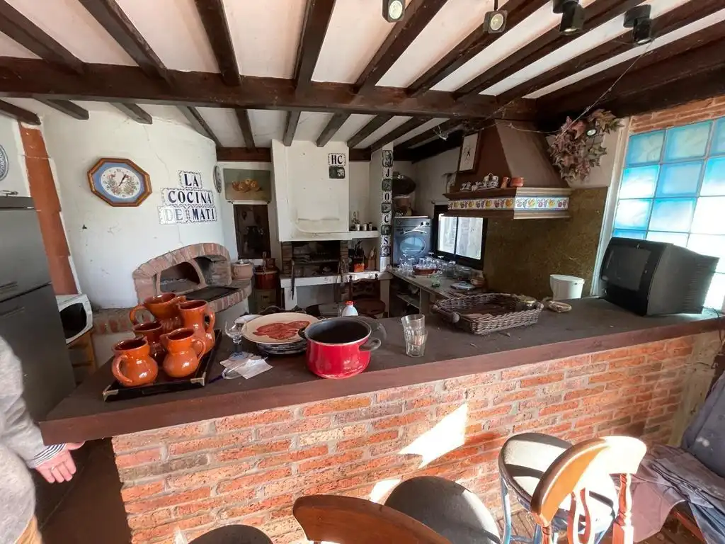 Country homes for sale in Cudón
