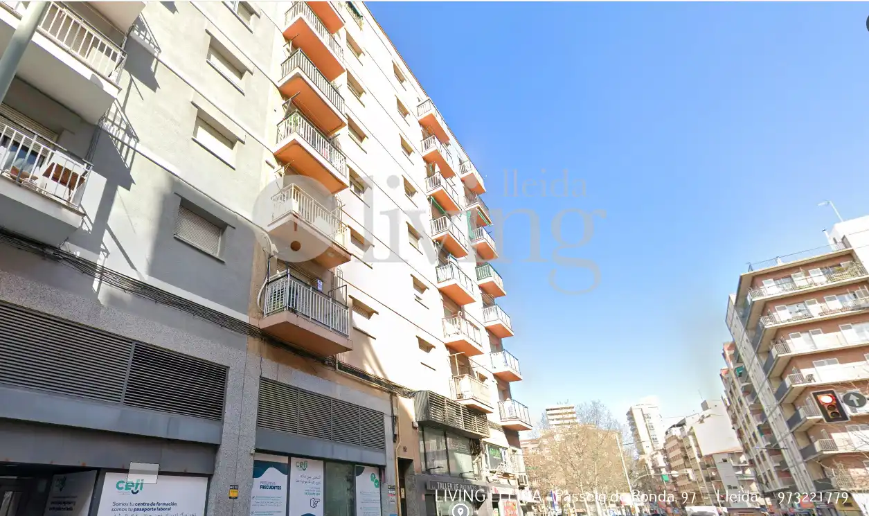 Vista exterior de Pis en venda en Lleida amb Aire condicionat, Calefacció i Moblat
