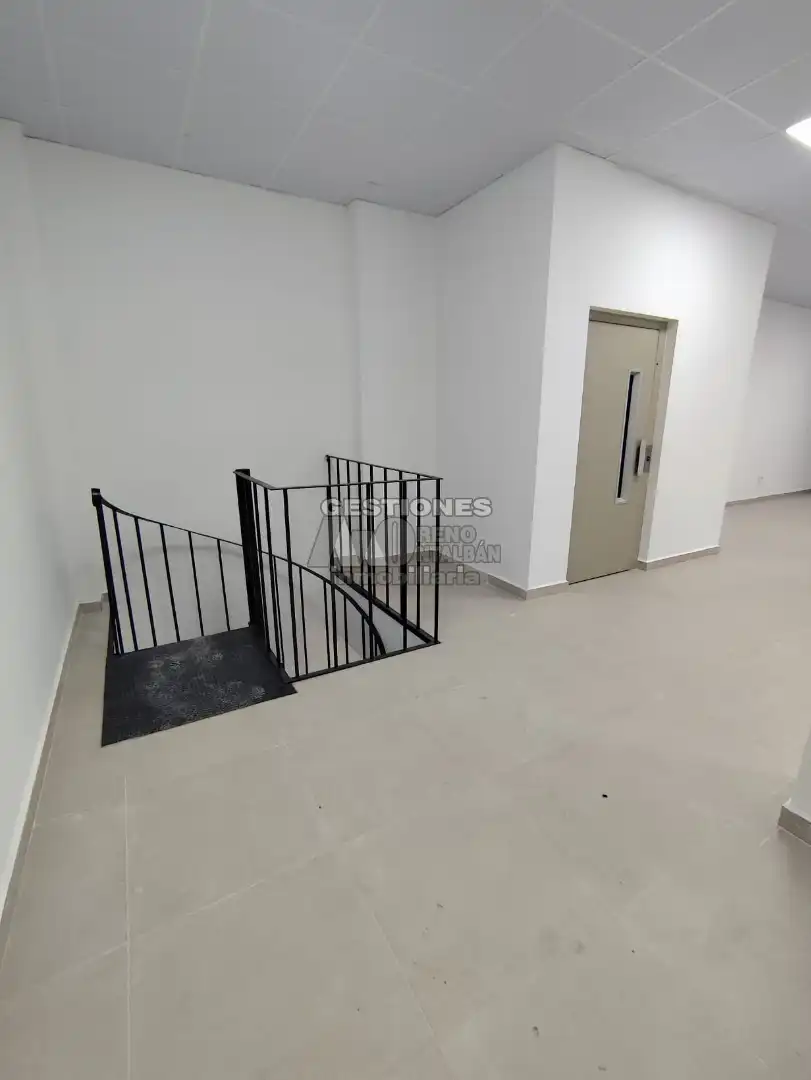 Local comercial de lloguer a Calle Cruz, imagen 10