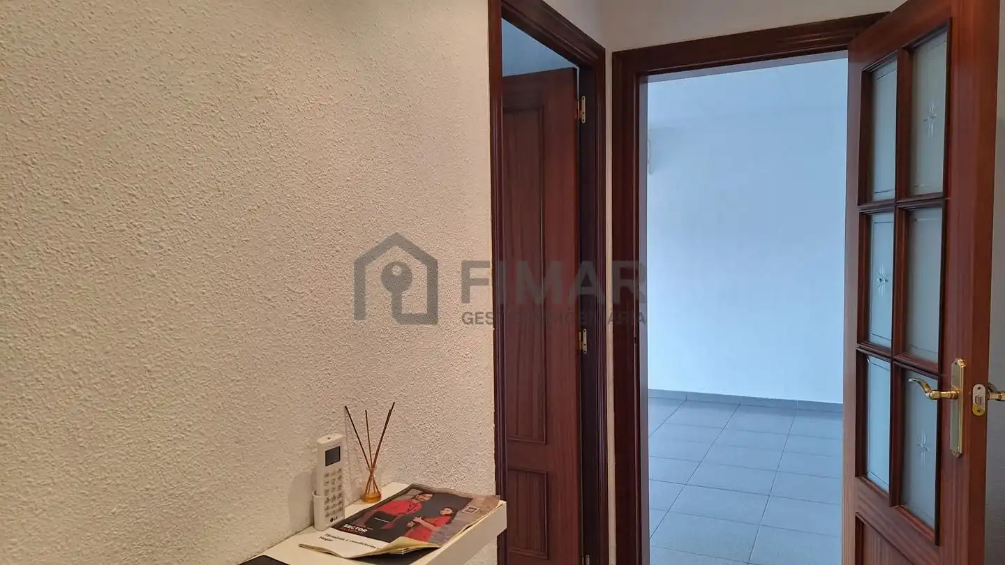Wohnung zum Verkauf in Mataró mit Klimaanlage und Terrasse