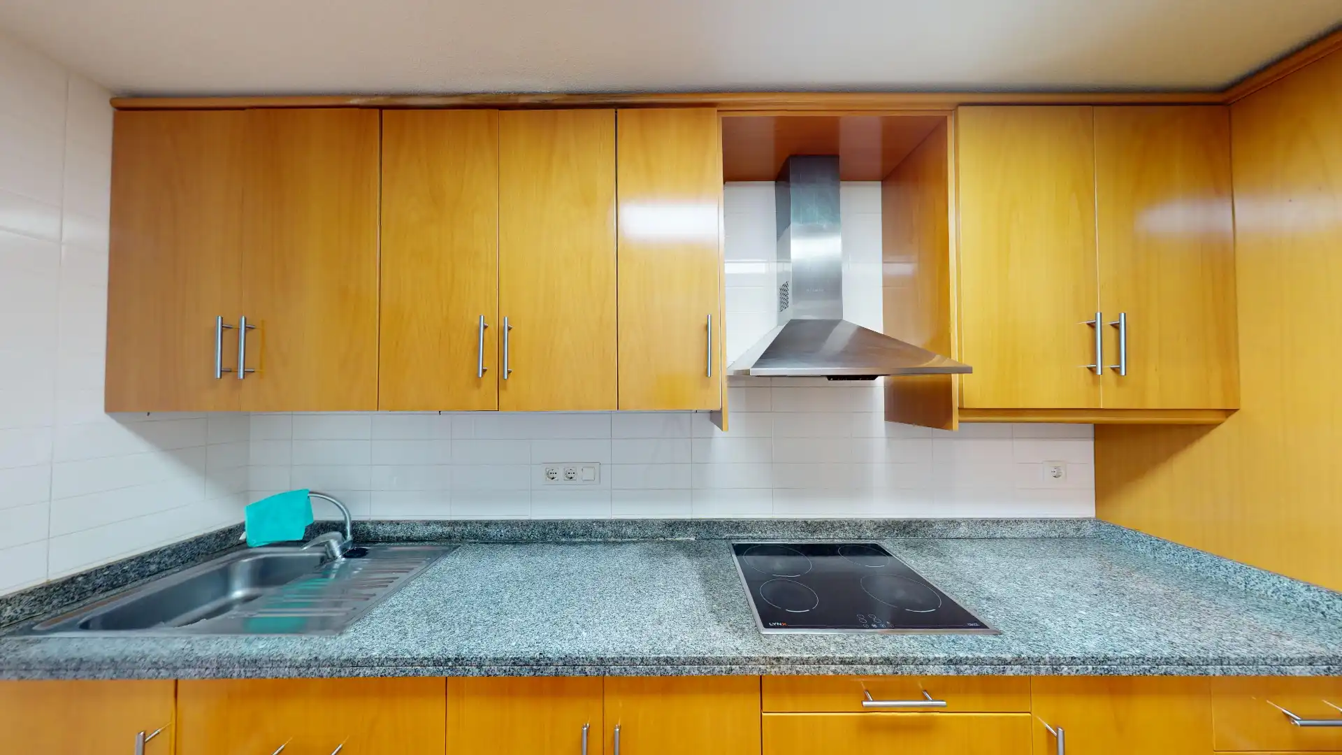 Cocina de Piso en venta en Elche / Elx con Aire acondicionado, Calefacción y Terraza
