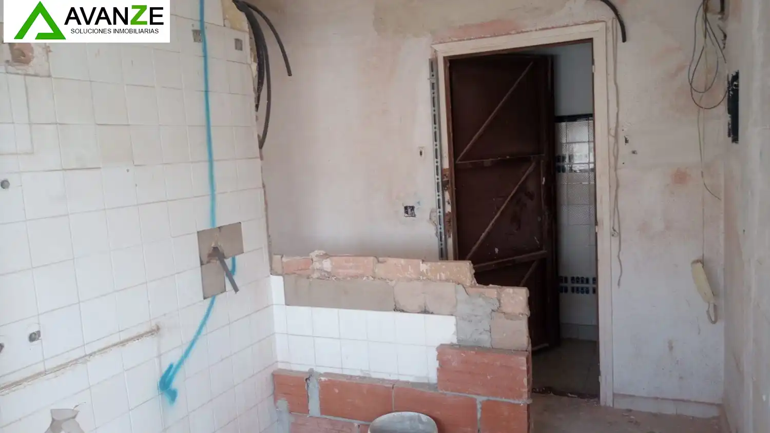 Bany de Pis en venda en Mérida amb Terrassa