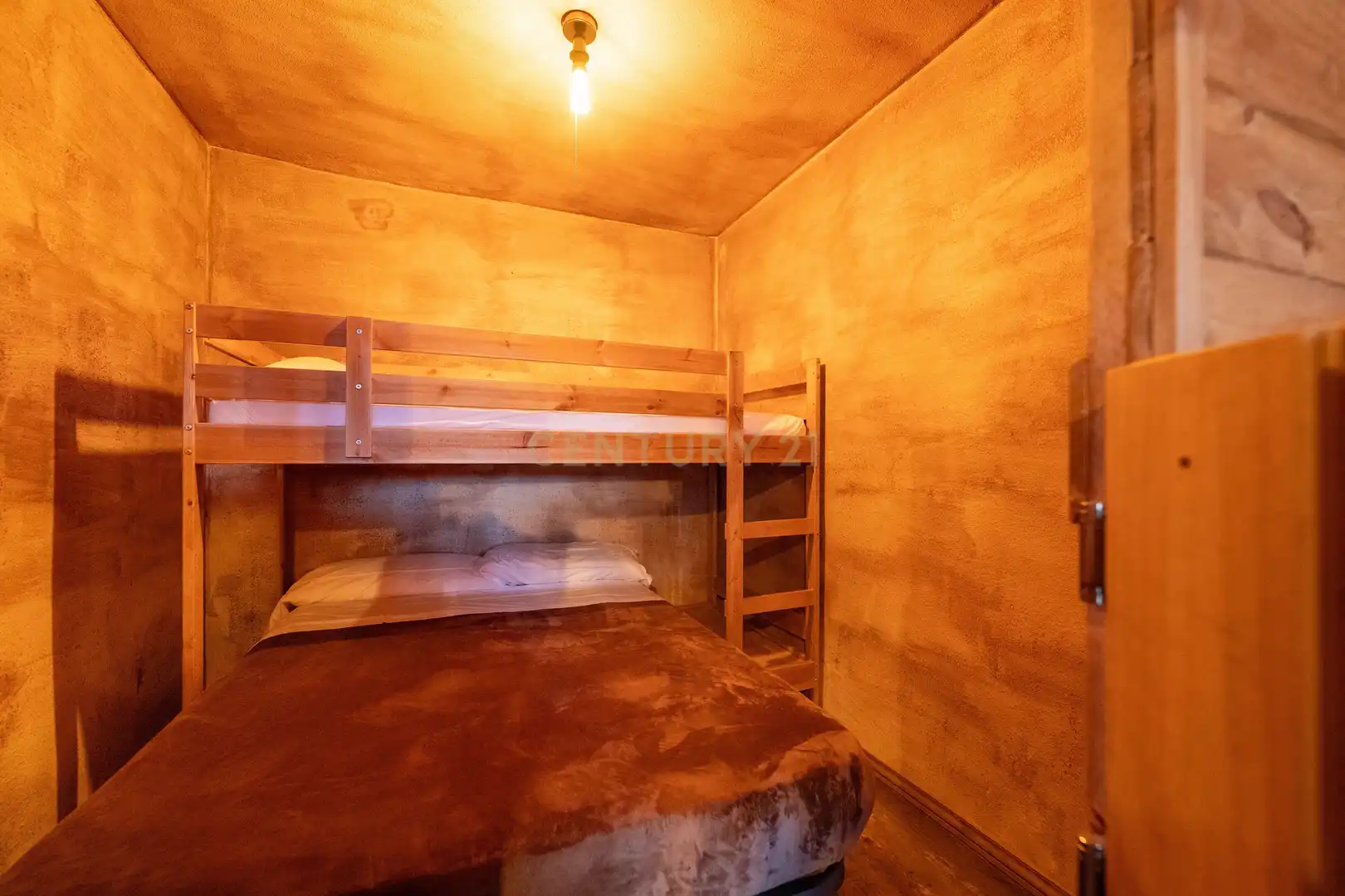Bedroom of Flat for sale in San Martín de Valdeiglesias  with Air Conditioner, Private garden and Furnished