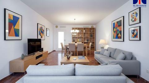 Foto 2 de Pis en venda a Calle Virgen del Águila, Los Remedios,  Sevilla Capital