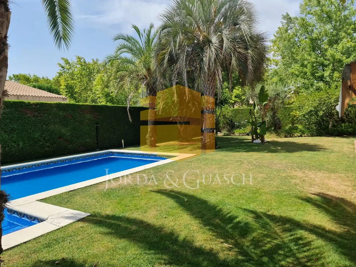 Garden of Houses for sale in Sant Cugat del Vallès  with Air Conditioner, Heating and Private garden