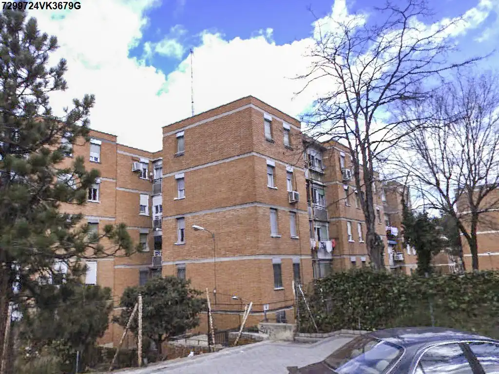 Vista exterior de Piso en venta en Madrid