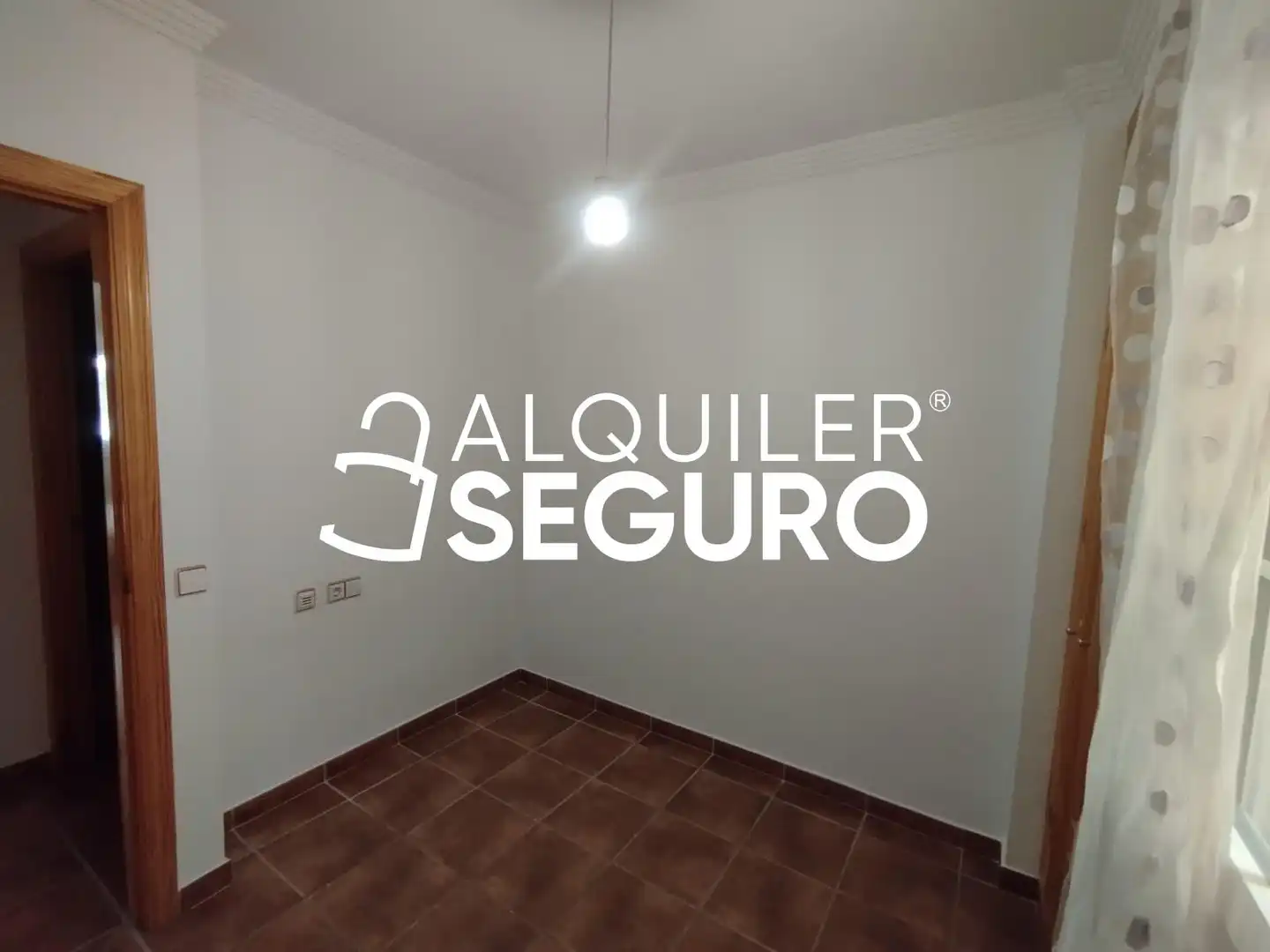 Habitación de Piso de alquiler en Mijas con Terraza y Amueblado