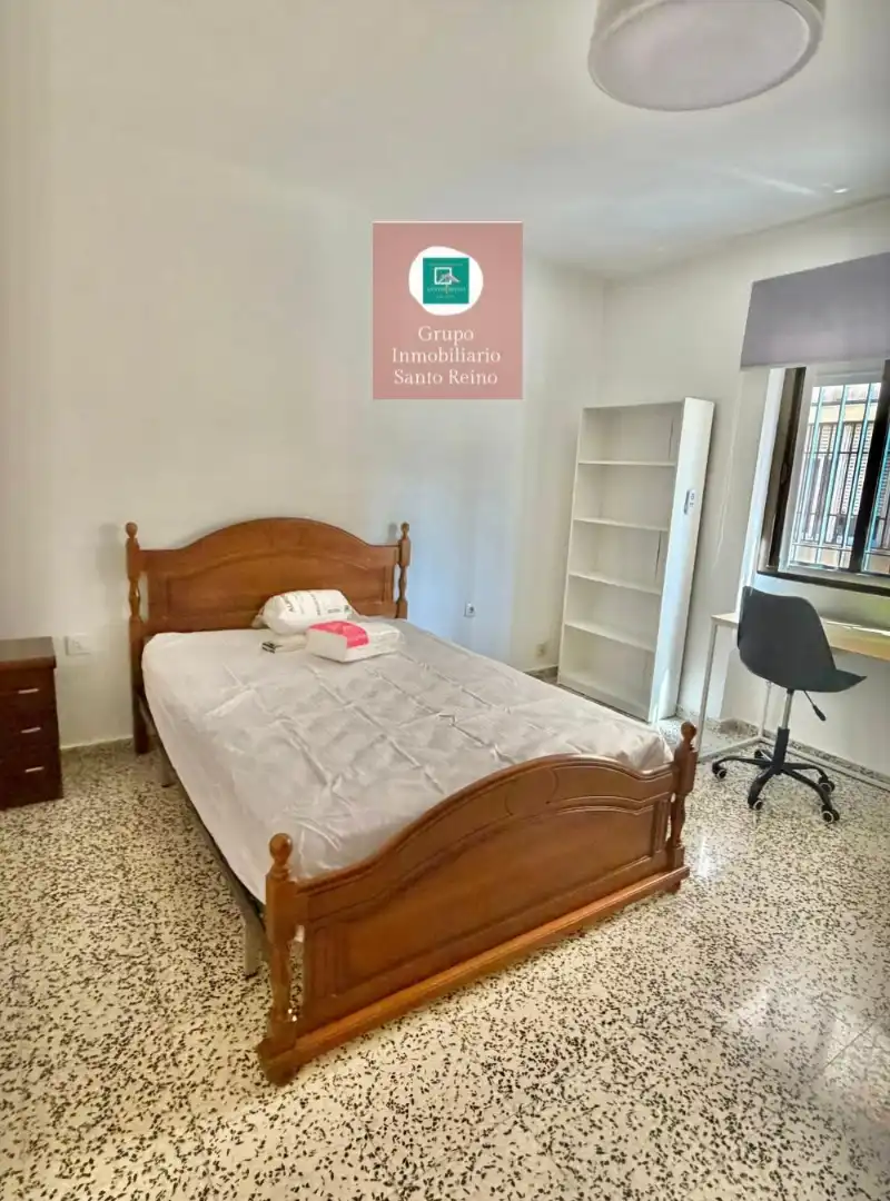Habitación en Avenida de Madrid, 41, Renfe - Bulevar 1ª y 2ª Fase