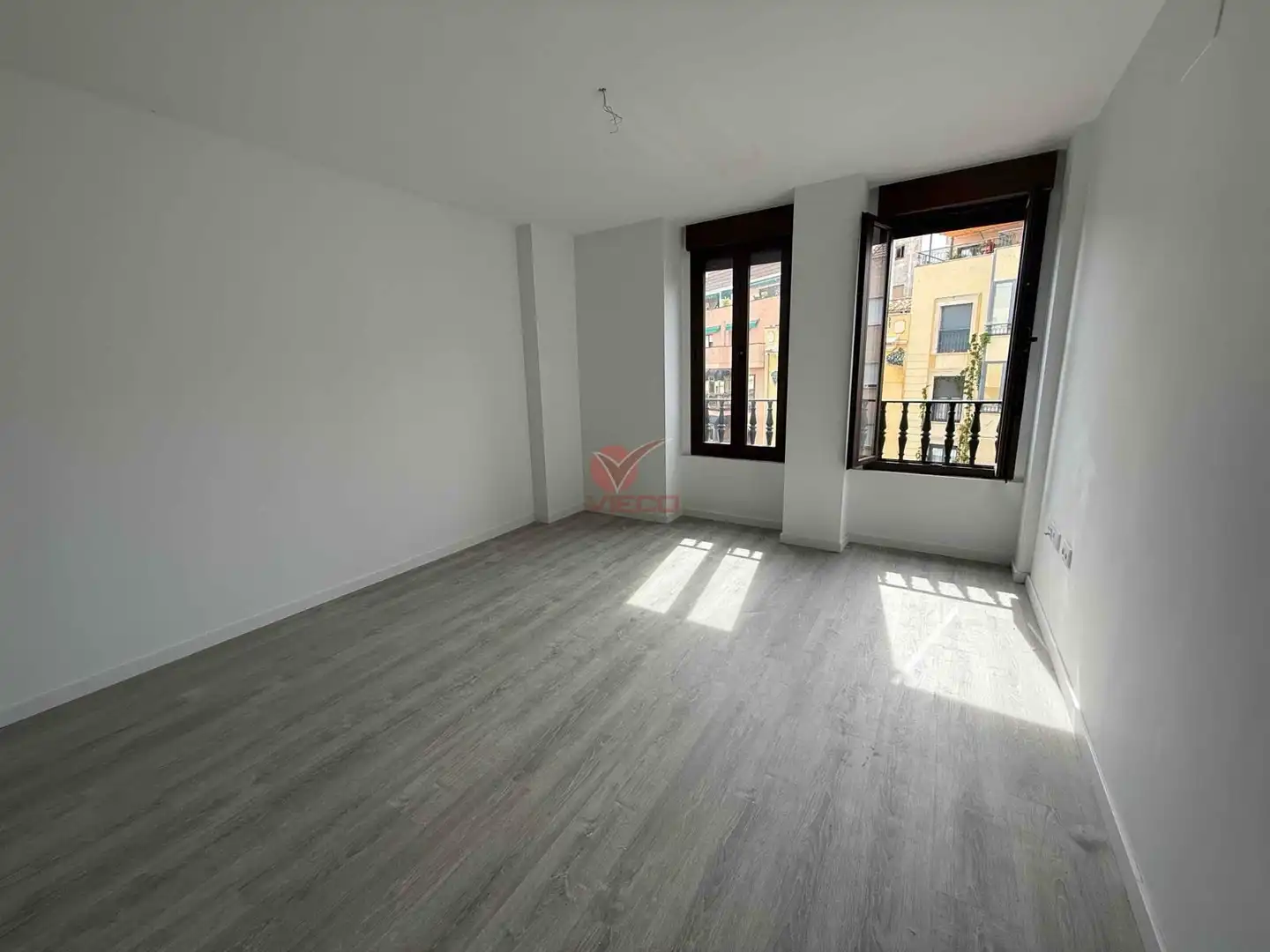 Habitación de Piso en venta en Cuenca con Calefacción, Piscina y Piscina comunitaria