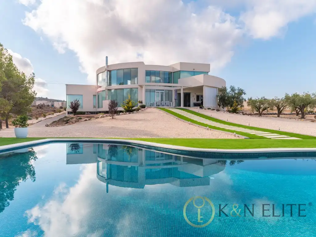 Exterior view of Houses for sale in Petrer  with Air Conditioner, Private garden and Swimming Pool