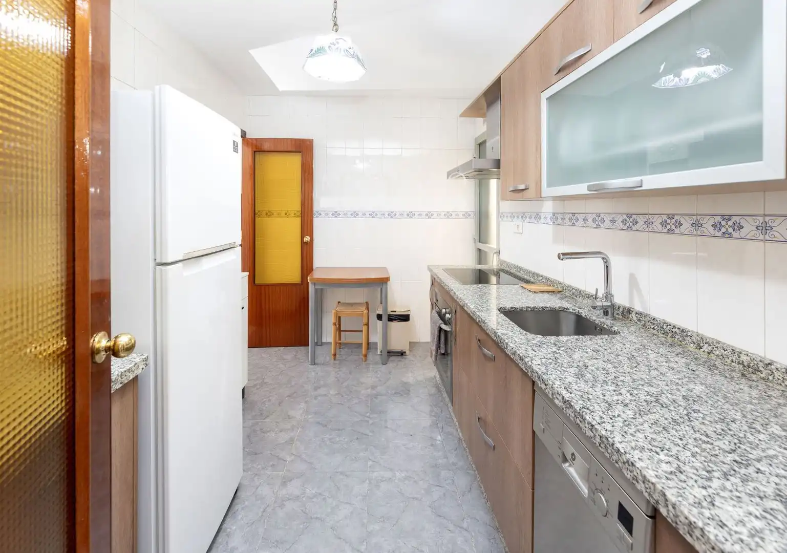 Kitchen of Flat for rent in Granada  with Terrace and Furnished