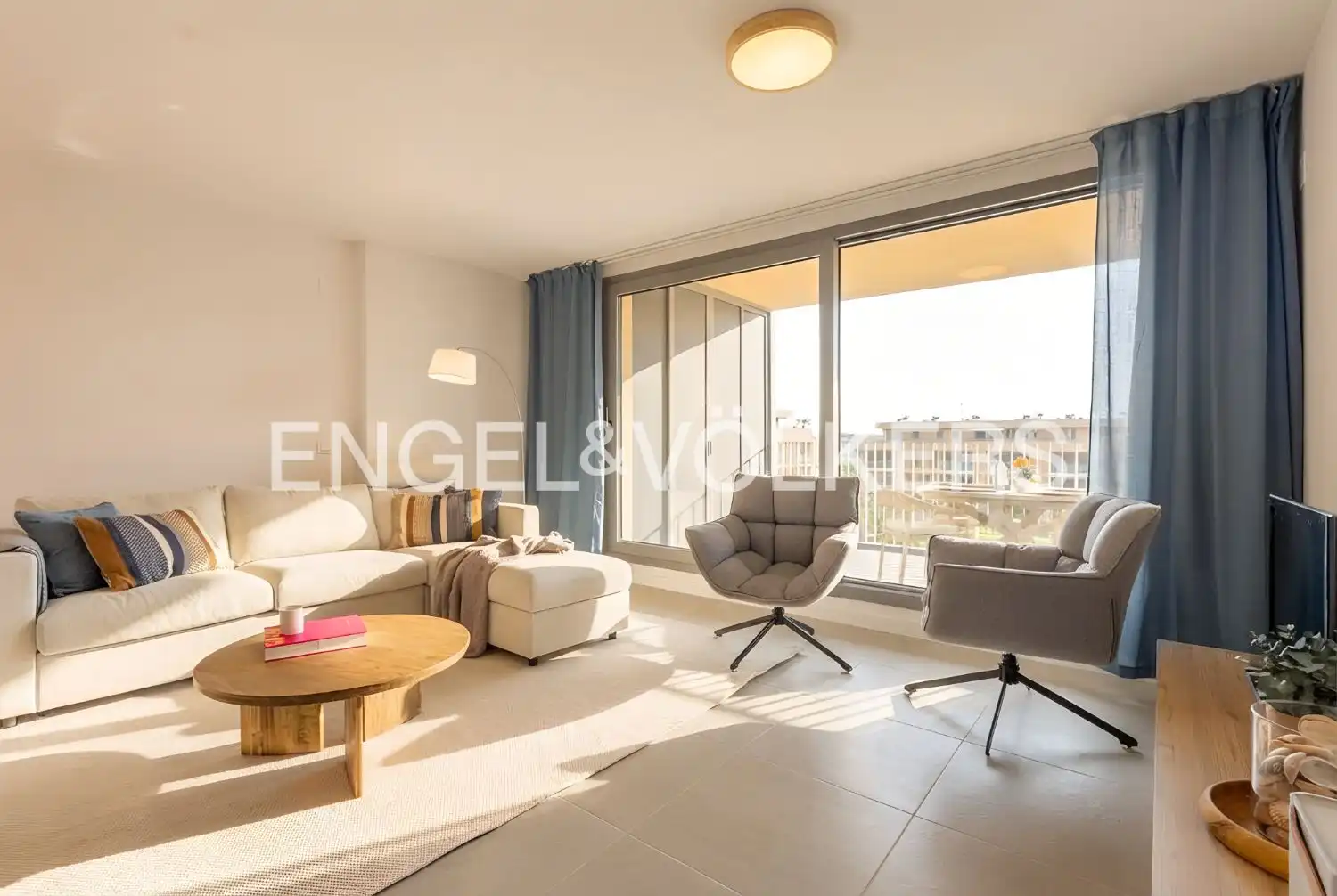 Wohnzimmer von Wohnung zur Miete in Dénia mit Klimaanlage, Heizung und Privatgarten
