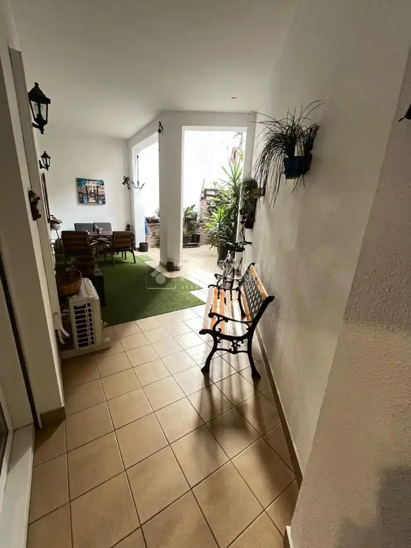 Wohnung zum Verkauf in Barcelona mit Terrasse