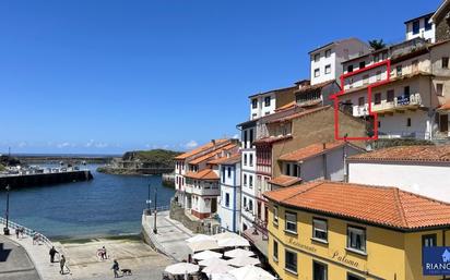 Vista exterior de Casa adosada en venda en Cudillero