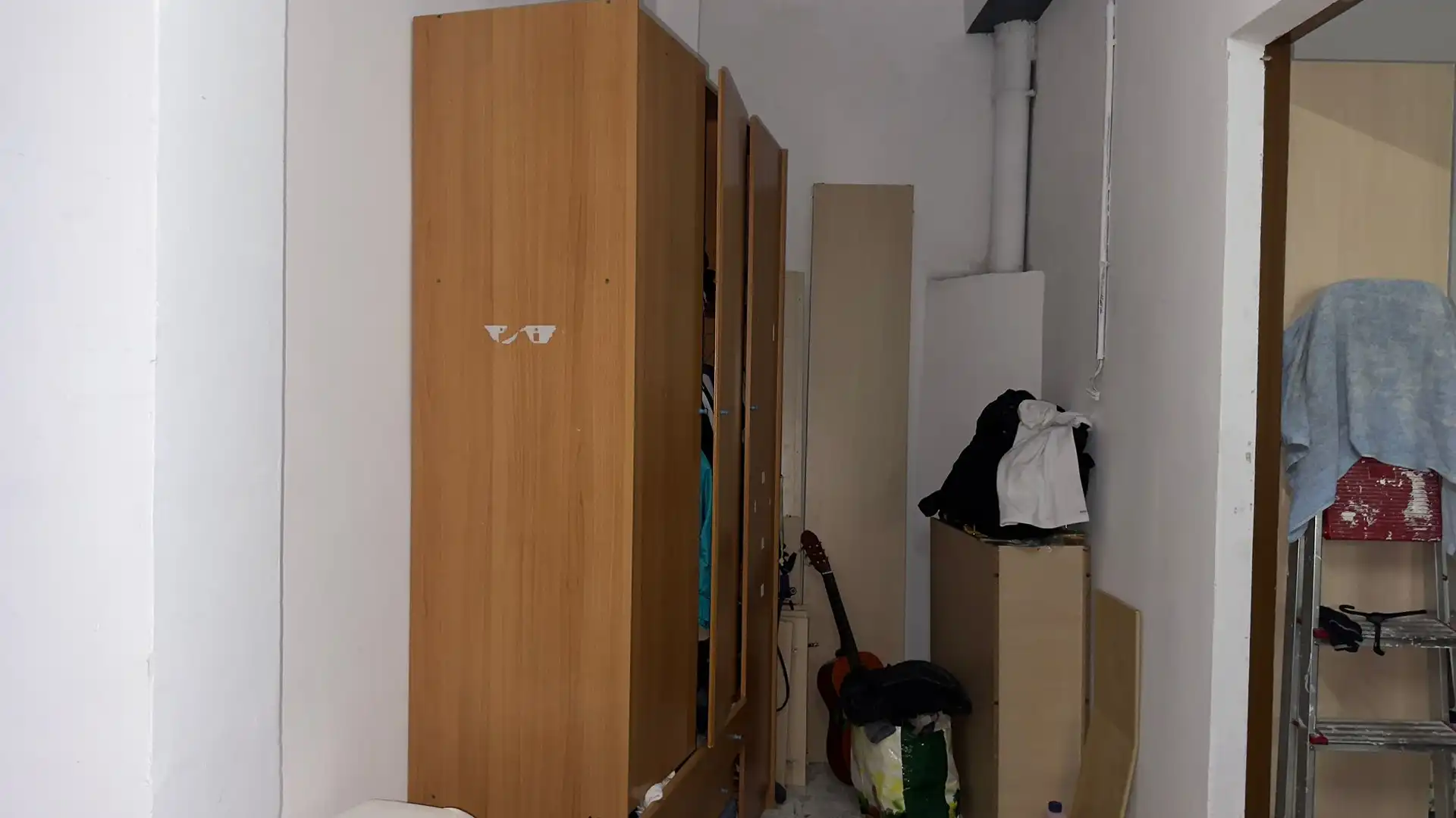 Dormitori de Local en venda en L'Hospitalet de Llobregat