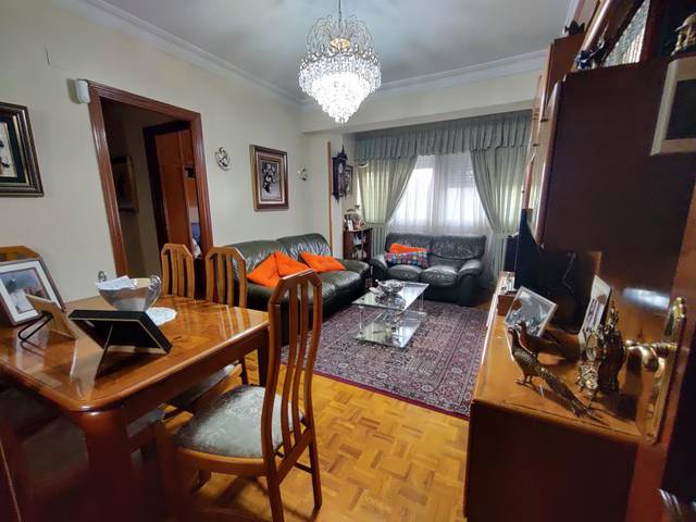 Piso en Venta en Avenida de Oporto en Puerta Bonita