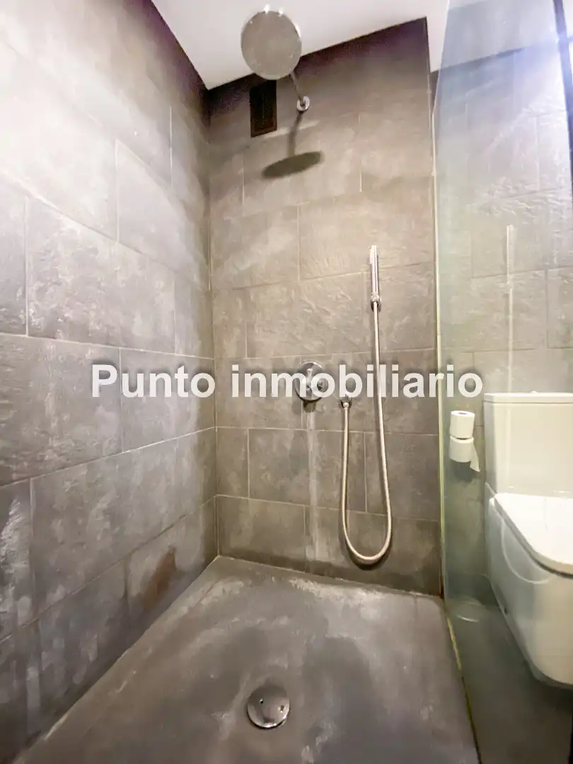 Baño de Piso en venta en Valladolid con Aire acondicionado, Calefacción y Parquet