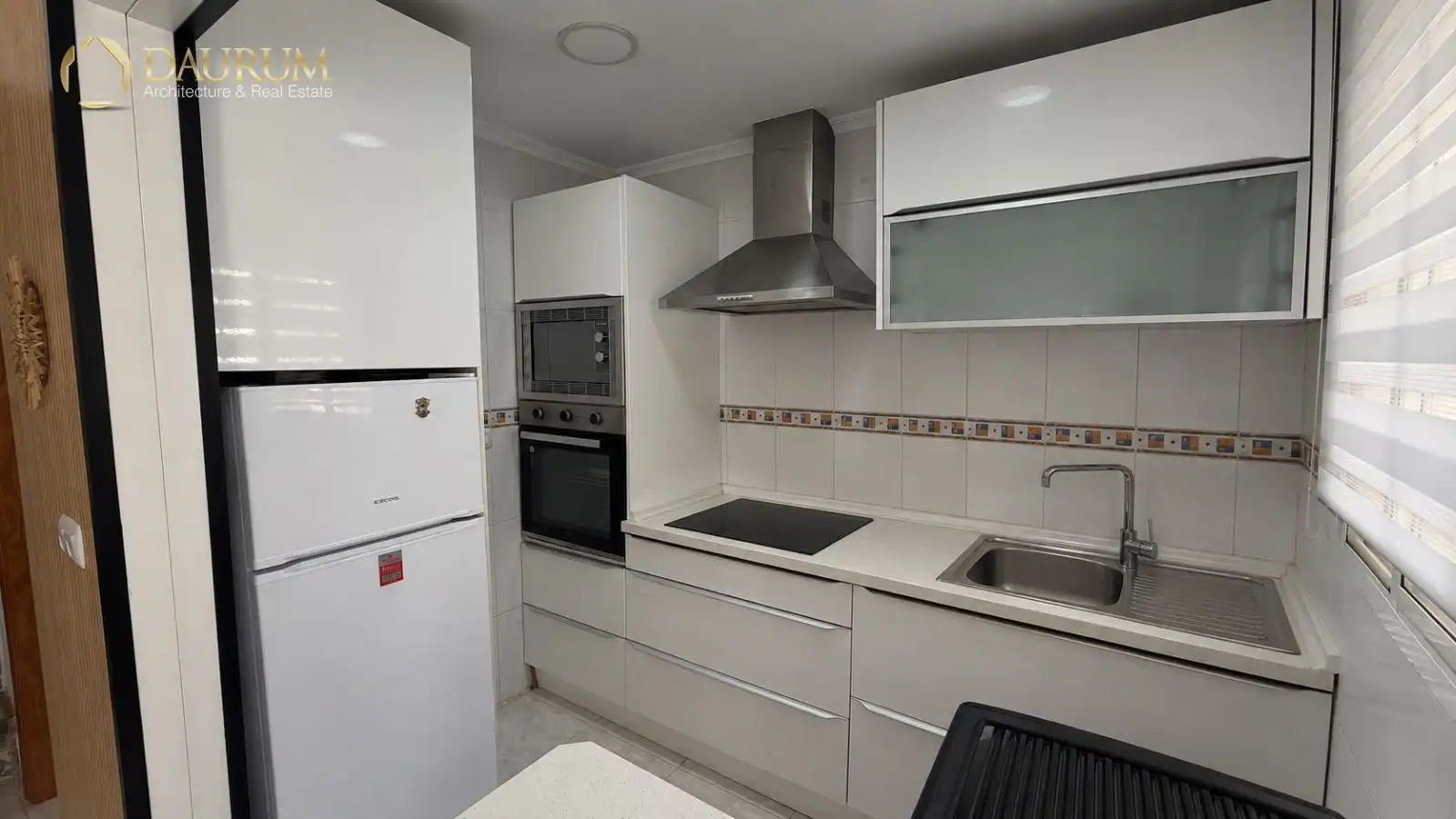 Casa bifamiliare con piscina in vendita a CALLE MARIA SAN GIL NOAIN, imagen 19