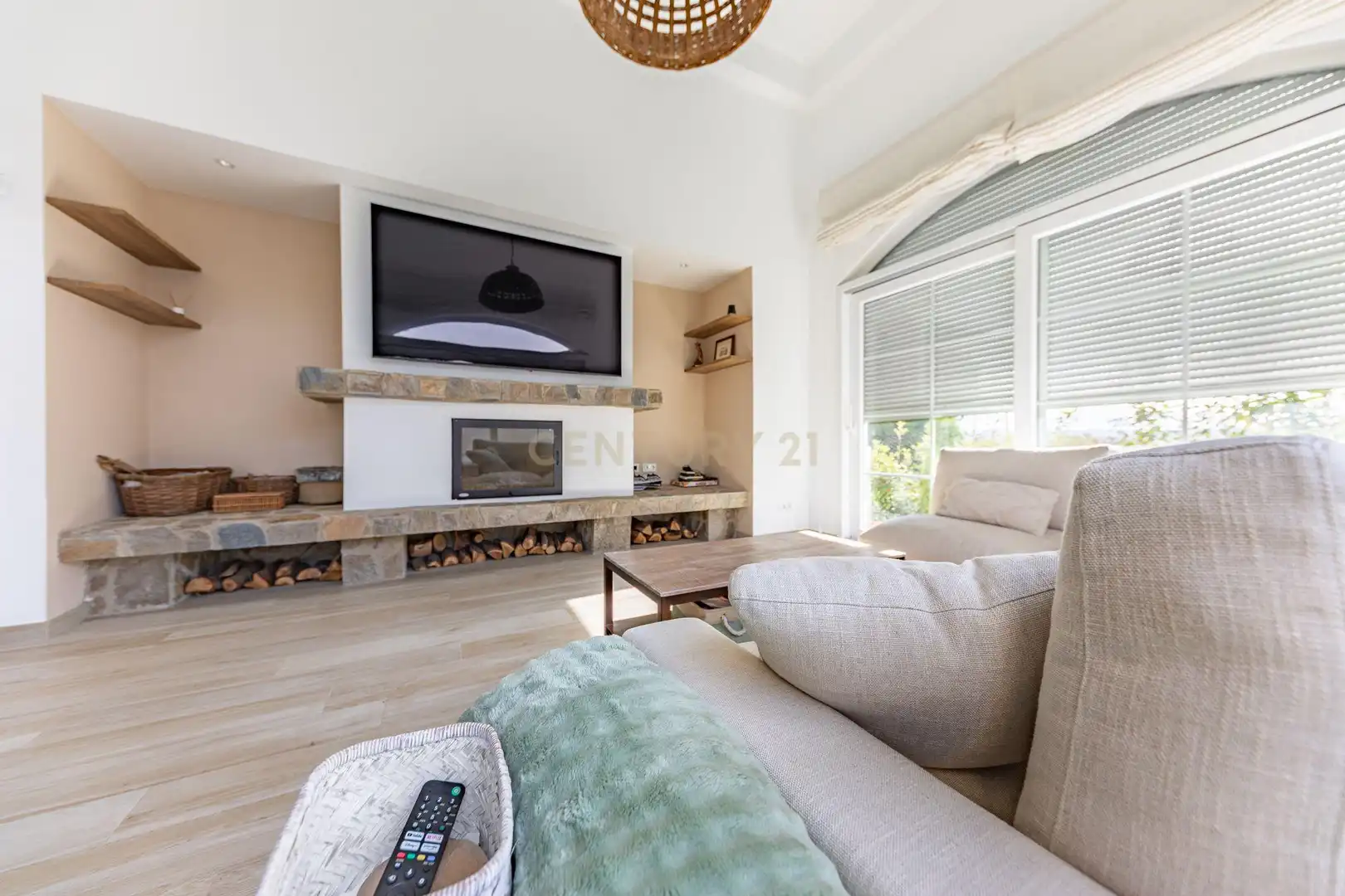 Living room of Houses for sale in Torrelavit