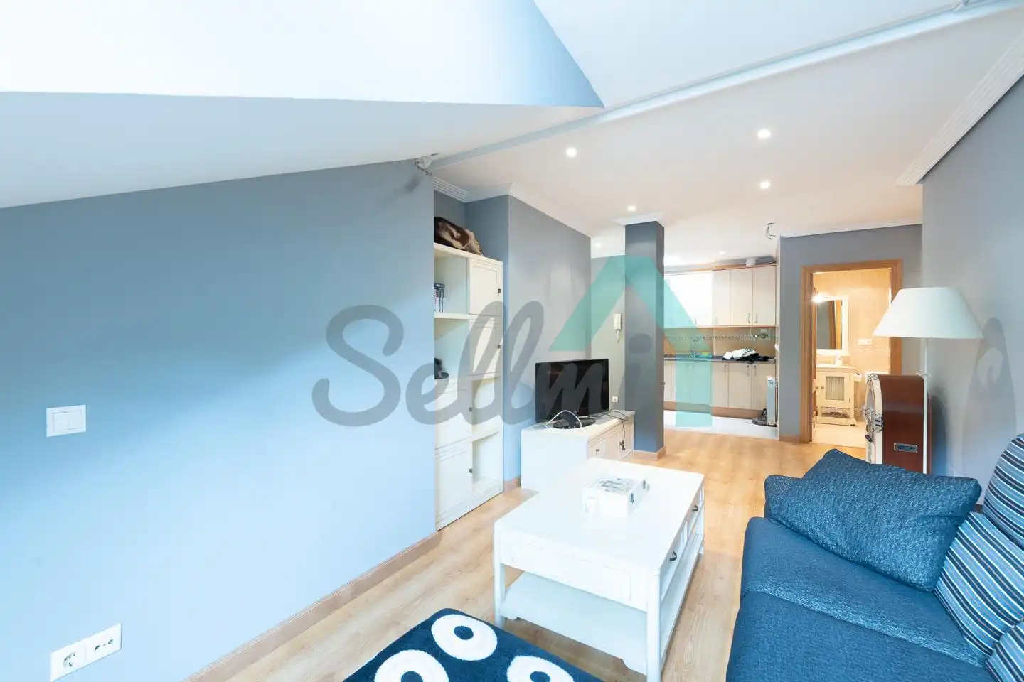 Living room of Flat for sale in Aller  with Heating and Storage room