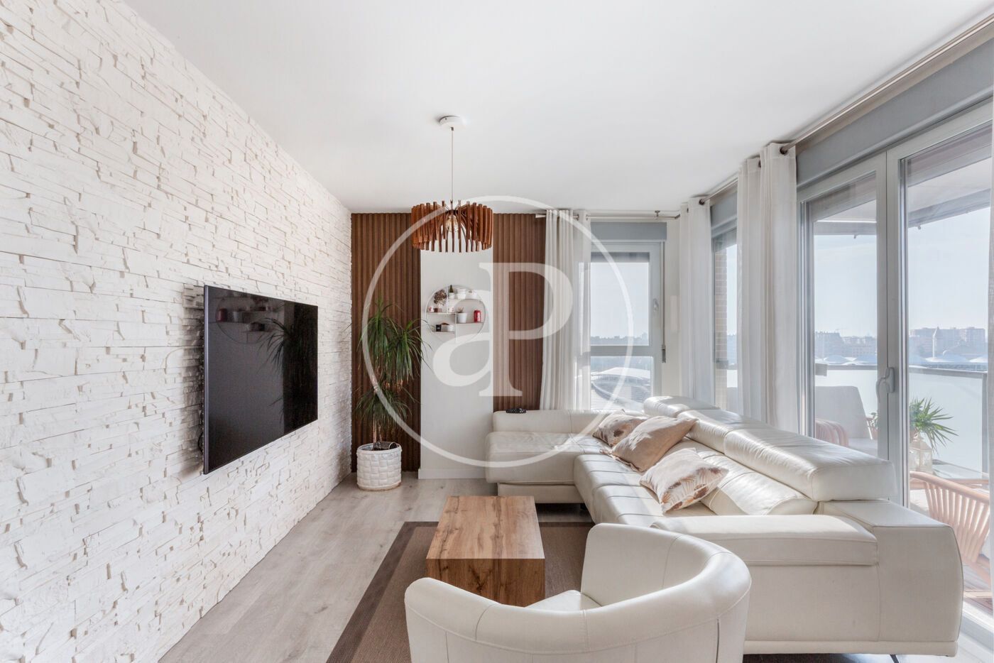 Living room of Flat to rent in  Valencia Capital  with Air Conditioner, Heating and Terrace