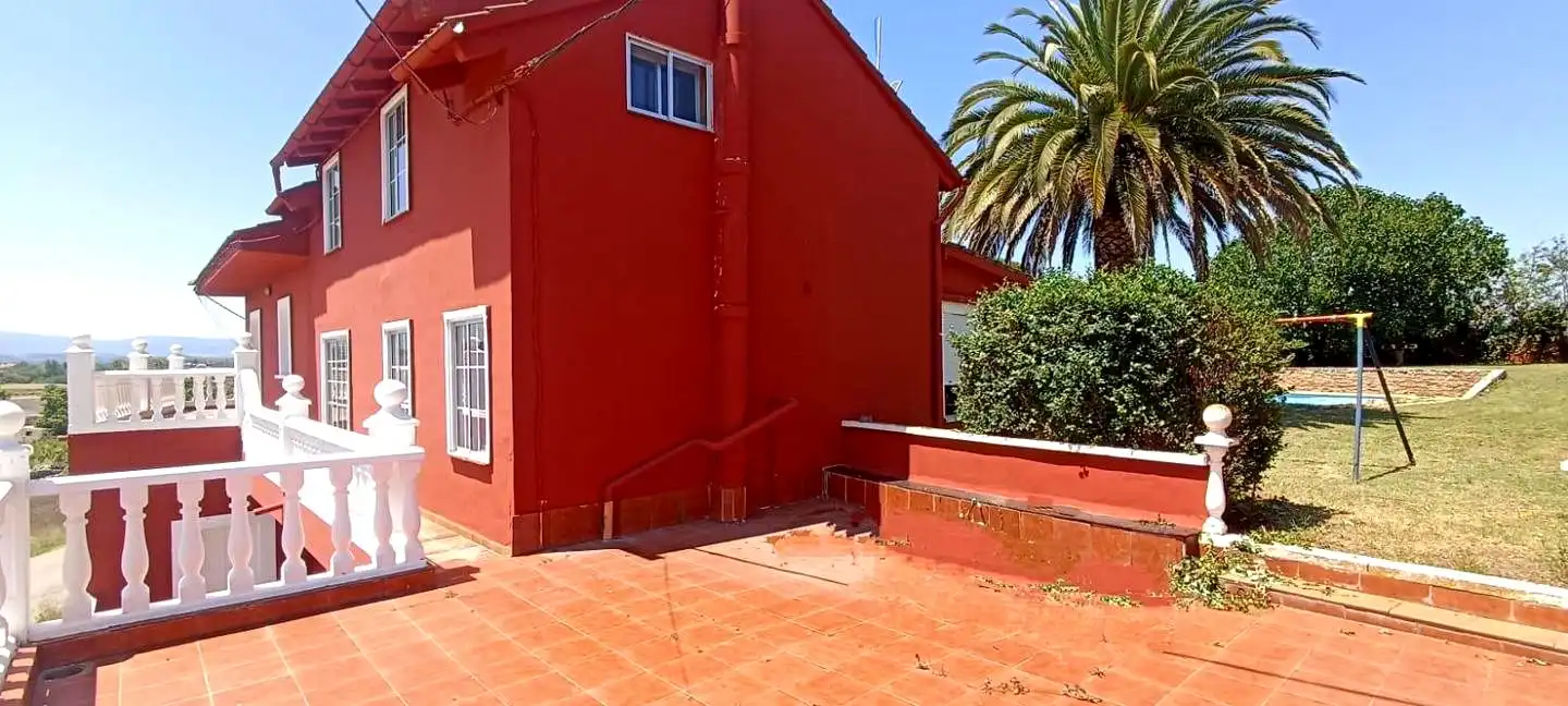 Vista exterior de Casa o chalet en venta en Villamediana de Iregua con Aire acondicionado, Calefacción y Jardín privado