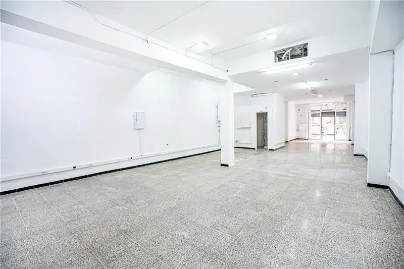 Local comercial de lloguer a Ponent