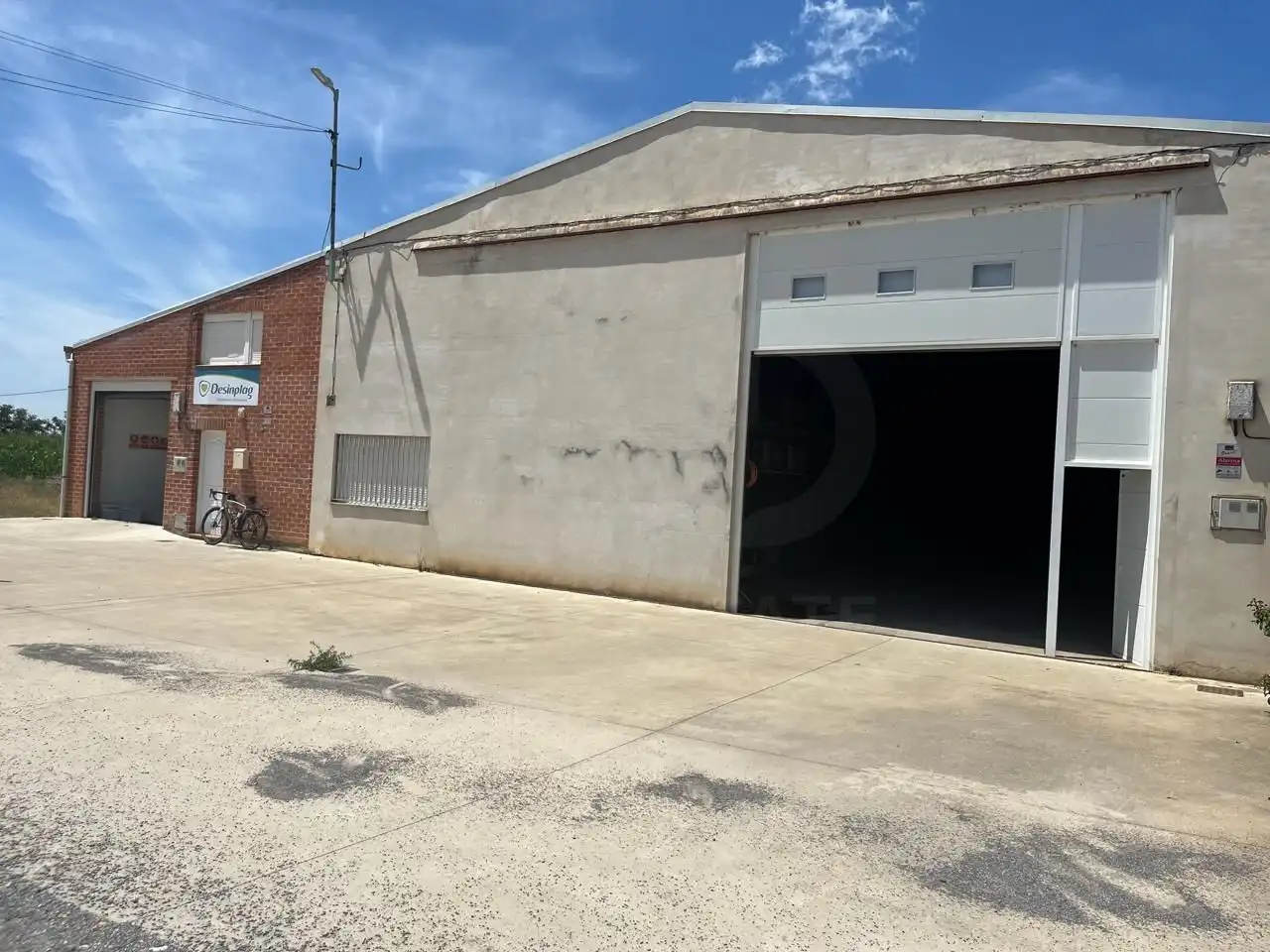 Vista exterior de Local de lloguer en Pobladura de Pelayo García