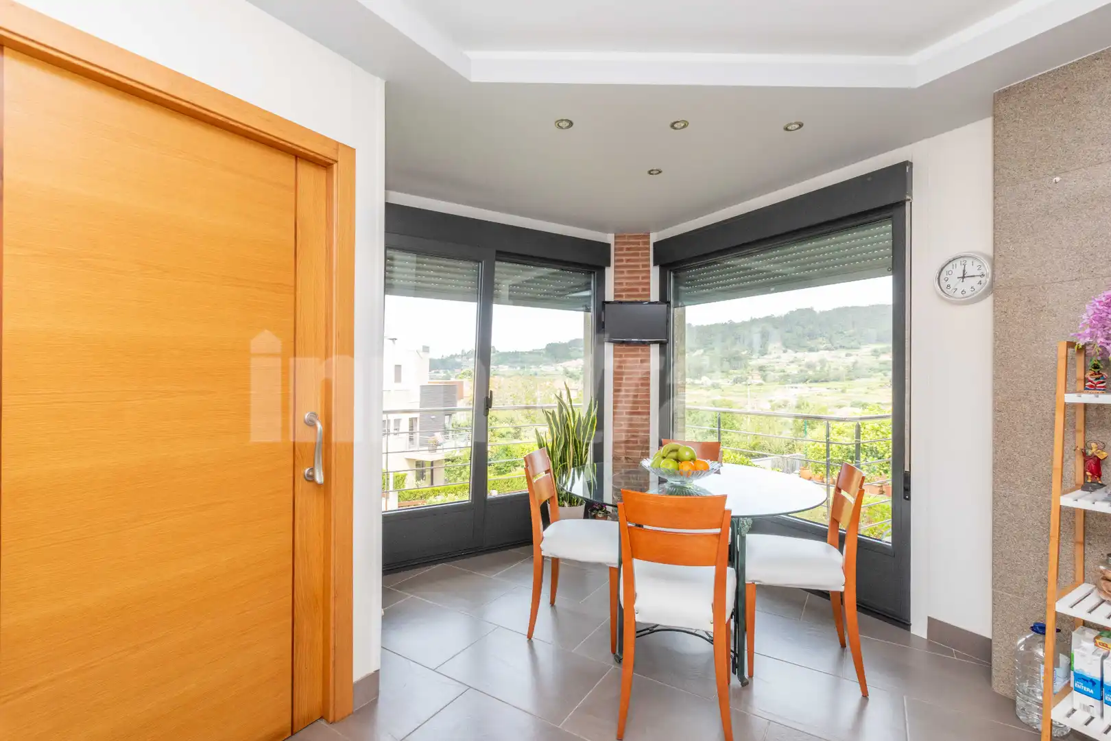 Comedor de Casa o chalet en venta en Sanxenxo con Calefacción, Jardín privado y Parquet