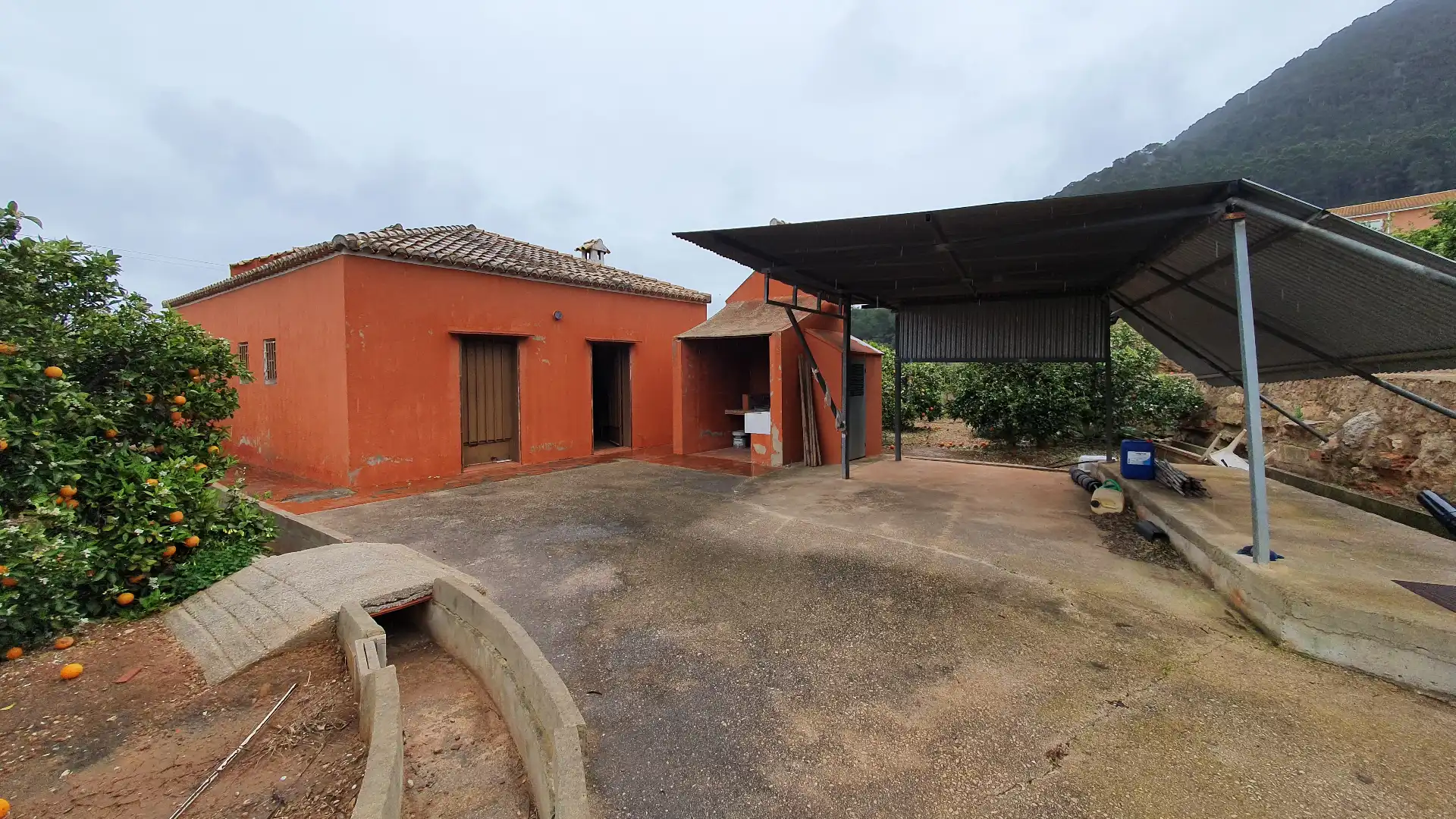 Vista exterior de Finca rústica en venda en Tavernes de la Valldigna amb Calefacció, Jardí privat i Terrassa
