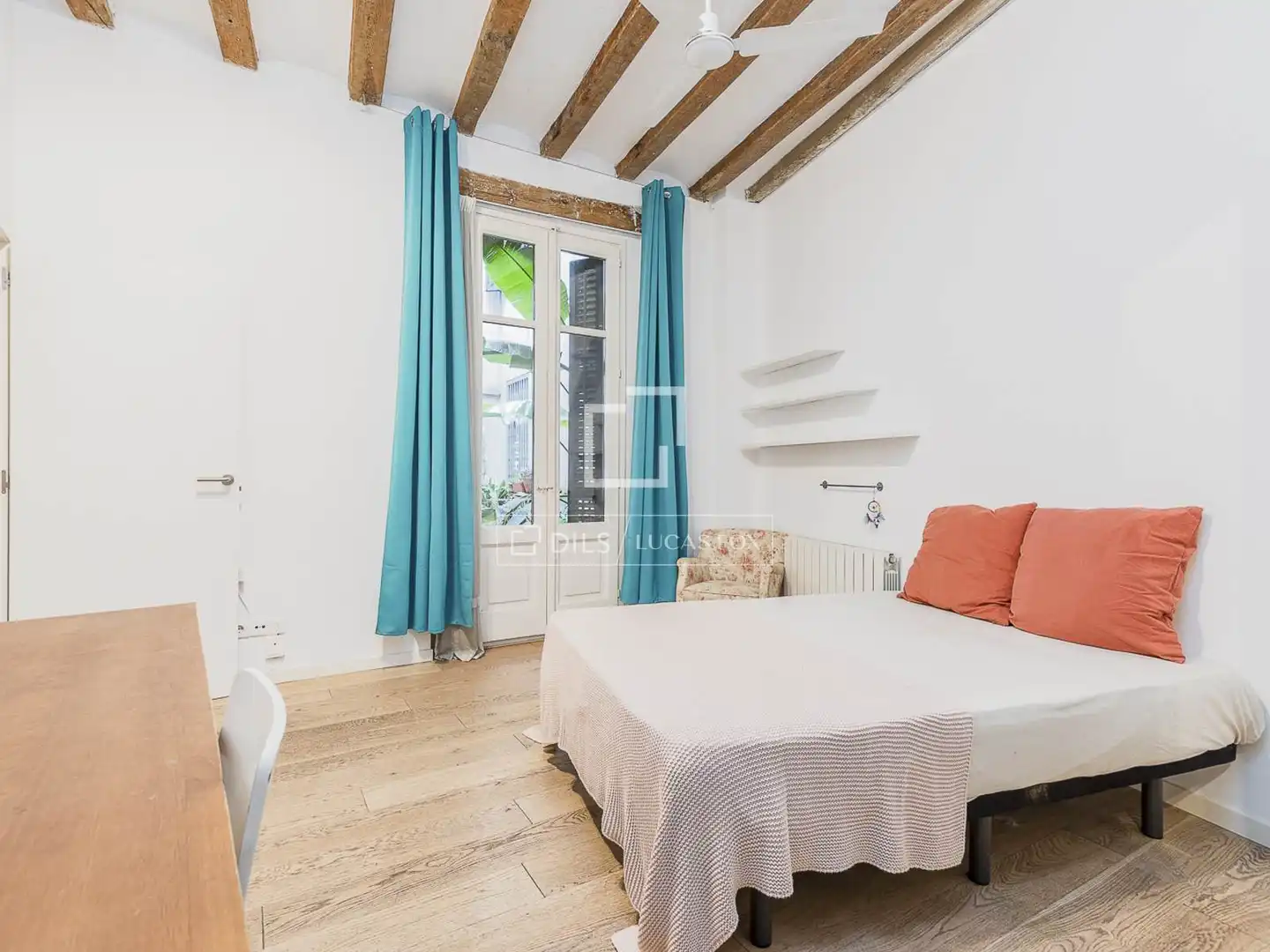 Piso con terraza en venta en Ciutat Vella, imagen 30