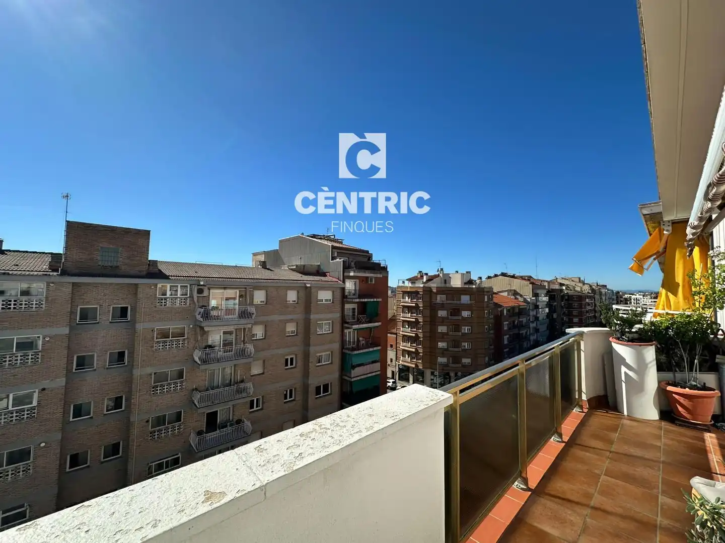 Vista exterior de Ático en venta en Nord-est