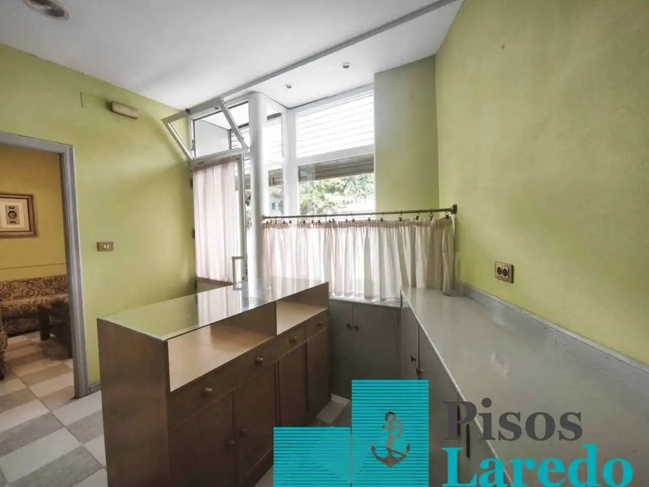 Cocina de Local en venta en Ampuero