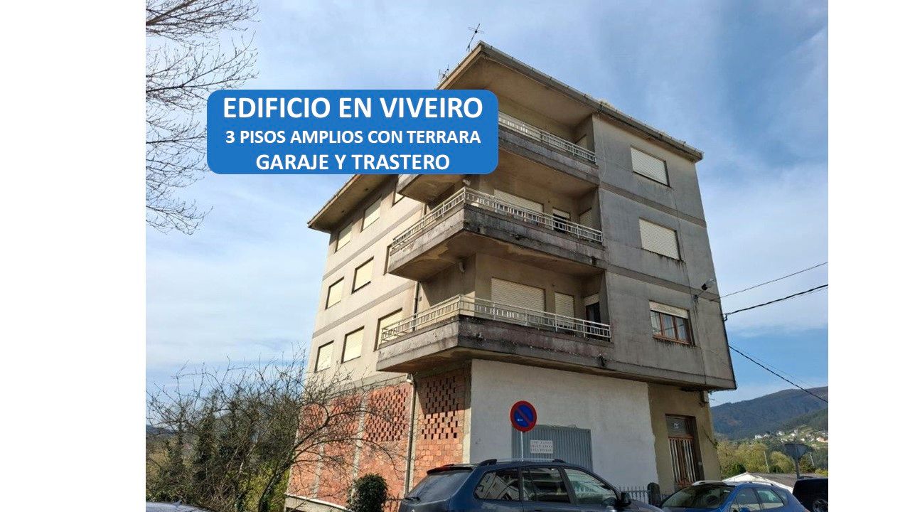Exterior view of Building for sale in Viveiro