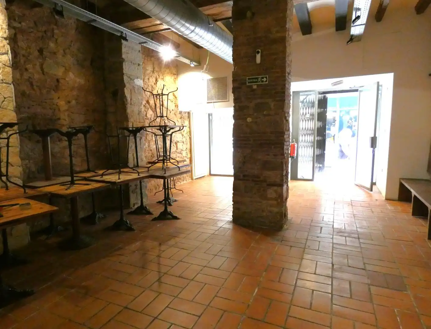 Business premises for sale in Ciutat Vella, imagen 8