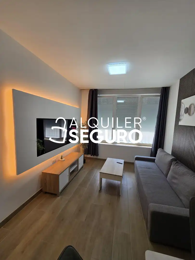 Wohnzimmer von Wohnung zur Miete in Coslada mit Klimaanlage, Heizung und Möbliert