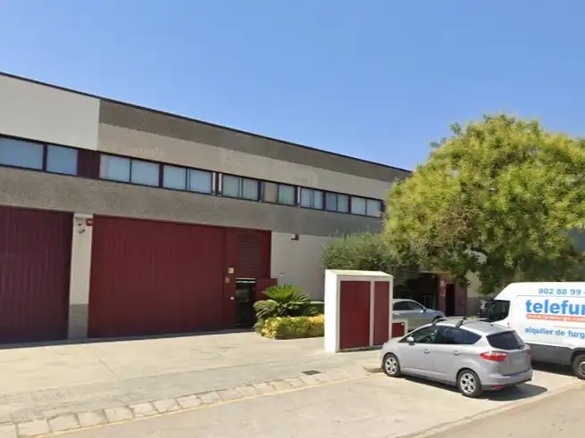 Industriegebäude zur Miete in Carrer de l'Enginy 11